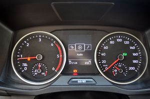 Volkswagen Crafter 35 L3H2 2.0 Tdi 140cv Auto 8 vel. - Foto 41