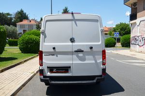 Volkswagen Crafter 35 L3H2 2.0 Tdi 140cv Auto 8 vel. - Foto 54