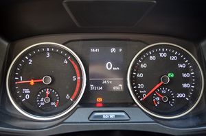 Volkswagen Crafter 35 L3H2 2.0 Tdi 140cv Auto 8 vel. - Foto 10