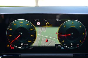 Mercedes GLA 200 d 8G-DCT 150cv - Foto 60