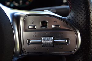 Mercedes GLA 200 d 8G-DCT 150cv - Foto 16