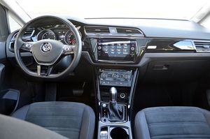 Volkswagen Touran Sport 1.4 TSI 110 kW 150cv DSG7 7 plazas R-Line - Foto 6
