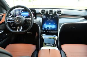 Mercedes Clase C C 220 d Estate MHEV 200cv 9G-Tronic AMG - Foto 6