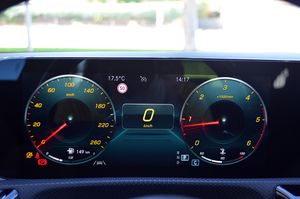 Mercedes CLA 200 d Shooting Brake 8G-DCT 150cv - Foto 63