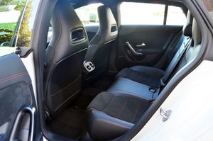 Mercedes CLA 200 d Shooting Brake 8G-DCT 150cv - Foto 8