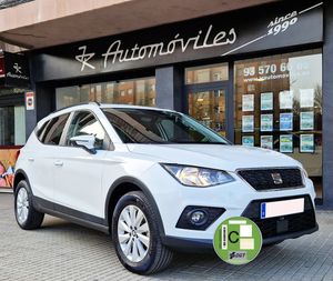 Seat Arona STYLE EDITION 95CV. MT5 EGDT MUY BUEN ESTADO Y MUCHO EQUIPAMIENTO  - Foto 2