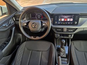 Skoda Kamiq TSI 110CV. DSG AMBITION AUTOMÁTICO, MUY BUEN ESTADO, MUY EQUIPADO  - Foto 11