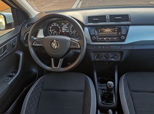 Skoda Fabia COMBI MPI 75CV. LIKE MUY BUEN ESTADO Y MUY EQUIPADO  - Foto 11