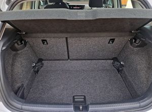 Volkswagen Polo ADVANCE 80CV.  E6 MUY BUEN ESTADO Y MUCHO EQUIPAMIENTO  - Foto 21