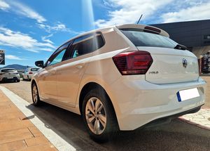 Volkswagen Polo ADVANCE 80CV.  E6 MUY BUEN ESTADO Y MUCHO EQUIPAMIENTO  - Foto 6