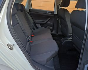 Volkswagen Polo ADVANCE 80CV.  E6 MUY BUEN ESTADO Y MUCHO EQUIPAMIENTO  - Foto 19
