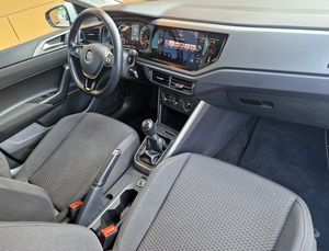 Volkswagen Polo ADVANCE 80CV.  E6 MUY BUEN ESTADO Y MUCHO EQUIPAMIENTO  - Foto 10