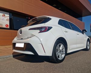 Toyota Corolla 1.8 125H ACTIVE TECH E-CVT HÍBRIDO, MUY BUEN ESTADO Y MUY EQUIPADO  - Foto 5