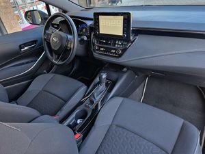 Toyota Corolla 1.8 125H ACTIVE TECH E-CVT HÍBRIDO, MUY BUEN ESTADO Y MUY EQUIPADO  - Foto 10