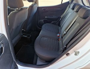 Hyundai i10 KLASS 5P. E6 67CV.  MUY BUEN ESTADO Y MUY EQUIPADO  - Foto 20