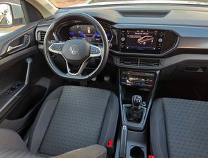 Volkswagen T-Cross ADVANCE TSI 95CV.  E6  MUY BUEN ESTADO Y MUY EQUIPADO  - Foto 11