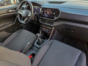 Volkswagen T-Cross ADVANCE TSI 95CV.  E6  MUY BUEN ESTADO Y MUY EQUIPADO  - Foto 10