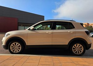 Volkswagen T-Cross ADVANCE TSI 95CV.  E6  MUY BUEN ESTADO Y MUY EQUIPADO  - Foto 8