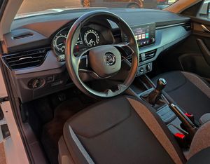 Skoda Kamiq ACTIVE TSI 95CV. E6 IMPECABLE  - Foto 13