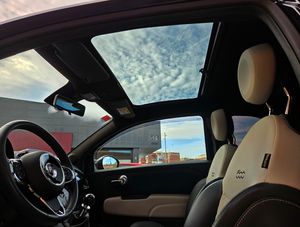 Fiat 500 DOLCEVITA HYBRID 70CV. MUY EQUIPADO Y POCOS KM.  - Foto 11