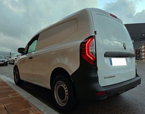 Renault Kangoo Furgon 1.5 BLUE DCI 95CV. IMPECABLE, GARANTIA OFICIAL RENAULT  - Foto 6