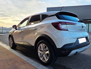 Renault Captur INTENS TCE 90CV. MUY EQUIPADO Y POCOS KM.  - Foto 6