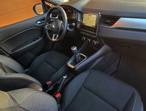 Renault Captur INTENS TCE 90CV. MUY EQUIPADO Y POCOS KM.  - Foto 10