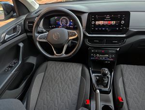 Volkswagen T-Cross Life 1.0 TSI 115 CV MUY BUEN ESTADO Y MUY EQUIPADO  - Foto 11