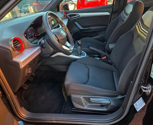 Seat Arona TSI FR XM 116CV.  IMPECABLE Y GARANTÍA OFICIAL SEAT  - Foto 15