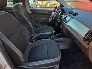 Skoda Fabia MPI 75CV. AMBITION E6 MUY BUEN ESTADO Y POCOS KM.  - Foto 12