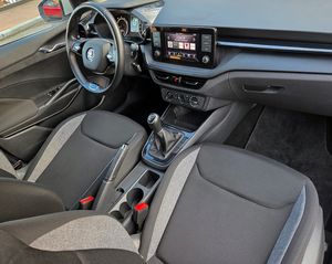 Skoda Fabia MPI 80CV. ACTIVE IMPECABLE Y POCOS KM.  - Foto 10