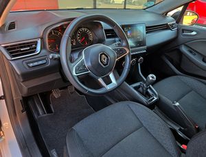 Renault Clio EQUILIBRE BLUE Dci 100CV.  POCOS KM Y MUY EQUIPADO  - Foto 13