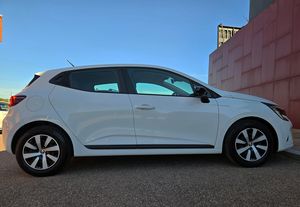 Renault Clio EQUILIBRE BLUE Dci 100CV.  POCOS KM Y MUY EQUIPADO  - Foto 7