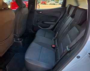 Renault Clio EQUILIBRE BLUE Dci 100CV.  POCOS KM Y MUY EQUIPADO  - Foto 20