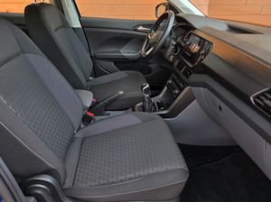 Volkswagen T-Cross TSI 95CV. ADVANCE E6 MUY EQUIPADO Y MUY POCOS KM.  - Foto 10