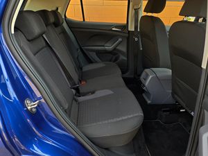 Volkswagen T-Cross TSI 95CV. ADVANCE E6 MUY EQUIPADO Y MUY POCOS KM.  - Foto 17