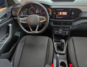 Volkswagen T-Cross TSI 95CV. ADVANCE E6 MUY EQUIPADO Y MUY POCOS KM.  - Foto 9