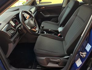 Volkswagen T-Cross TSI 95CV. ADVANCE E6 MUY EQUIPADO Y MUY POCOS KM.  - Foto 12