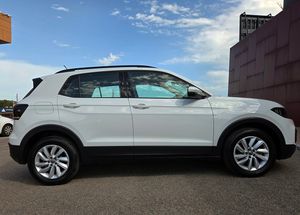 Volkswagen T-Cross ACTIVE TSI 110CV. E6 MUY BUEN ESTADO Y MUY EQUIPADO  - Foto 6