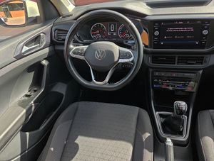 Volkswagen T-Cross ACTIVE TSI 110CV. E6 MUY BUEN ESTADO Y MUY EQUIPADO  - Foto 9