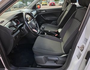 Volkswagen T-Cross ACTIVE TSI 110CV. E6 MUY BUEN ESTADO Y MUY EQUIPADO  - Foto 12