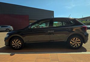 Volkswagen Polo Life 1.0 TSI 70 kW MUY BUEN ESTADO Y MUY EQUIPADO  - Foto 7