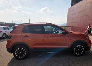 Volkswagen T-Cross Advance 1.0 TSI 70 kW MUY BUEN ESTADO Y MUCHO EQUIPAMIENTO  - Foto 8