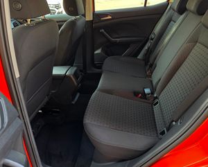Volkswagen T-Cross Advance 1.0 TSI 70 kW MUY BUEN ESTADO Y MUCHO EQUIPAMIENTO  - Foto 20