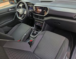 Volkswagen T-Cross TSI 95CV. ADVANCE E6 MUY BUEN ESTADO Y MUY EQUIPADO  - Foto 10