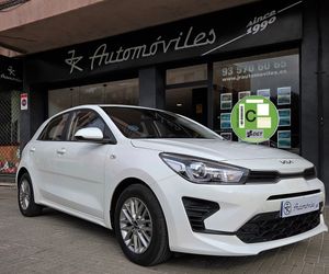 Kia Rio 1.2 85CV. CONCEPT MUY BUEN ESTADO Y POCOS KM.  - Foto 2