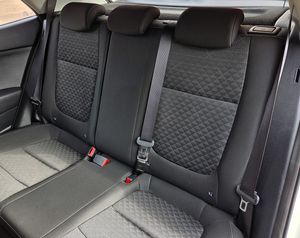 Kia Rio 1.2 85CV. CONCEPT MUY BUEN ESTADO Y POCOS KM.  - Foto 17