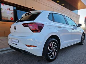 Volkswagen Polo TSI 95CV. LIFE E6 IMPECABLE Y MUY EQUIPADO  - Foto 5
