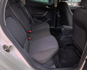 Seat Arona TSI 110CV. STYLE PLUS E6 IMPECABLE Y MUY EQUIPADO  - Foto 21