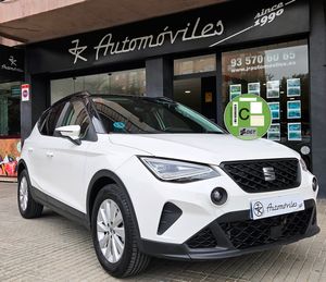 Seat Arona TSI 110CV. STYLE PLUS E6 IMPECABLE Y MUY EQUIPADO  - Foto 2